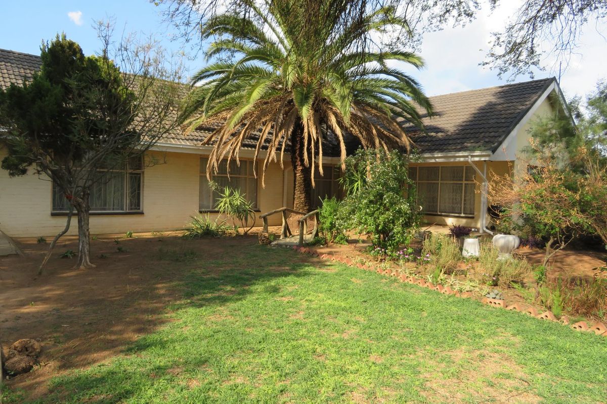 3 Bedroom House for Sale - Photo 4