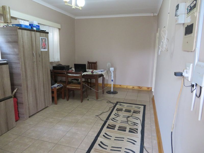 3 Bedroom House for Sale - Photo 5