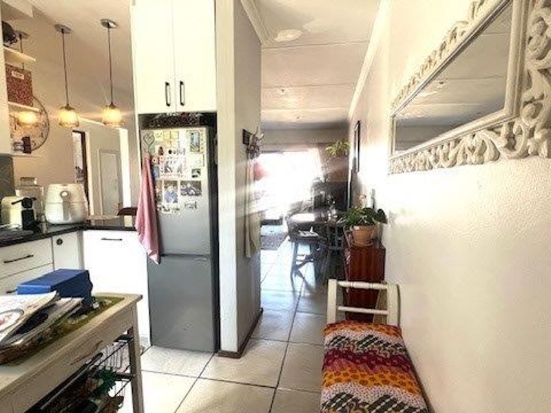 Beautiful 2 Bedroom Apartment In Uvongo - PET FRIENDLY !!! - Photo 8