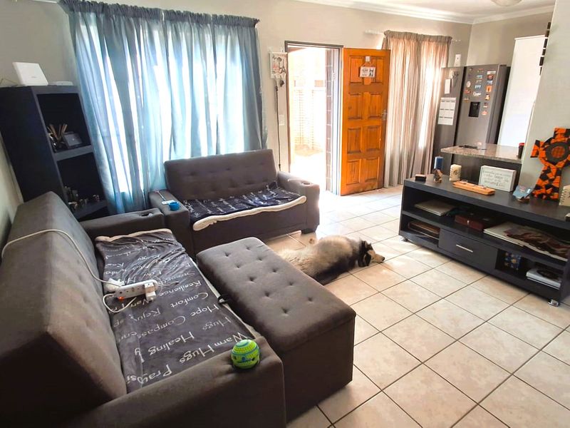 Excellent Investment with Tenant! - Photo 6