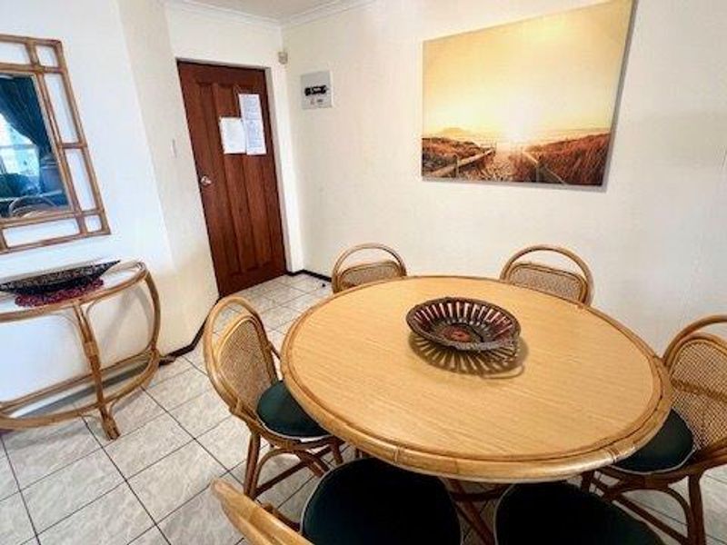 Lovely Sea View Apartment For Sale - Photo 6