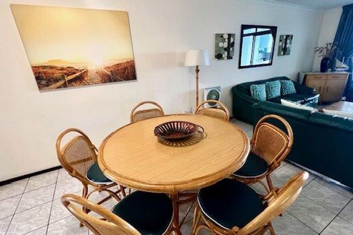 Lovely Sea View Apartment For Sale - Photo 5