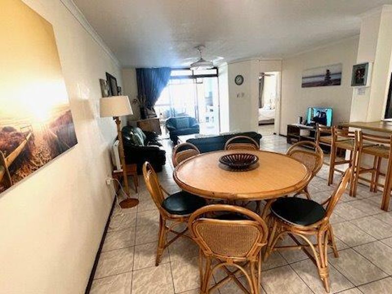 Lovely Sea View Apartment For Sale - Photo 4