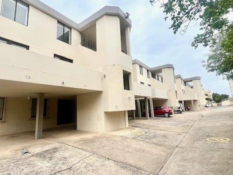 Lovely Sea View Apartment For Sale - Photo 3