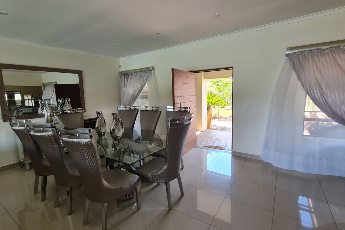 Family Architectural Designer Home in The Heart of Nelspruit  - Photo 5