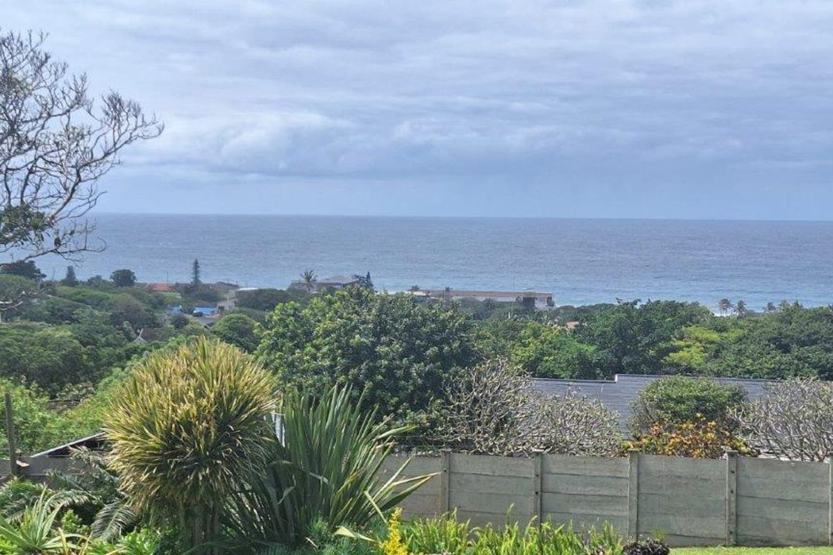 Stunning A-frame House In Hibberdene With Sea Views! - Photo 3