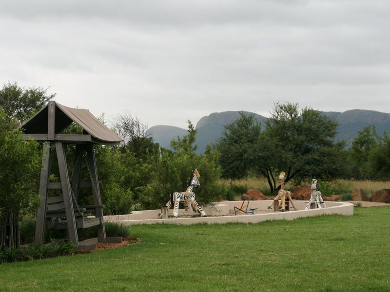 Magnificent Property in a Wilflife Estate! - Photo 7