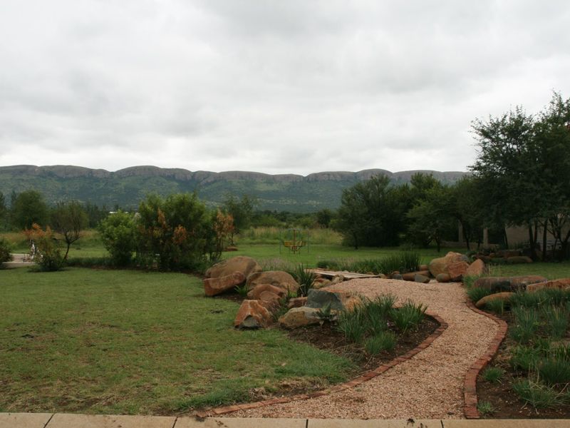 Magnificent Property in a Wilflife Estate! - Photo 6