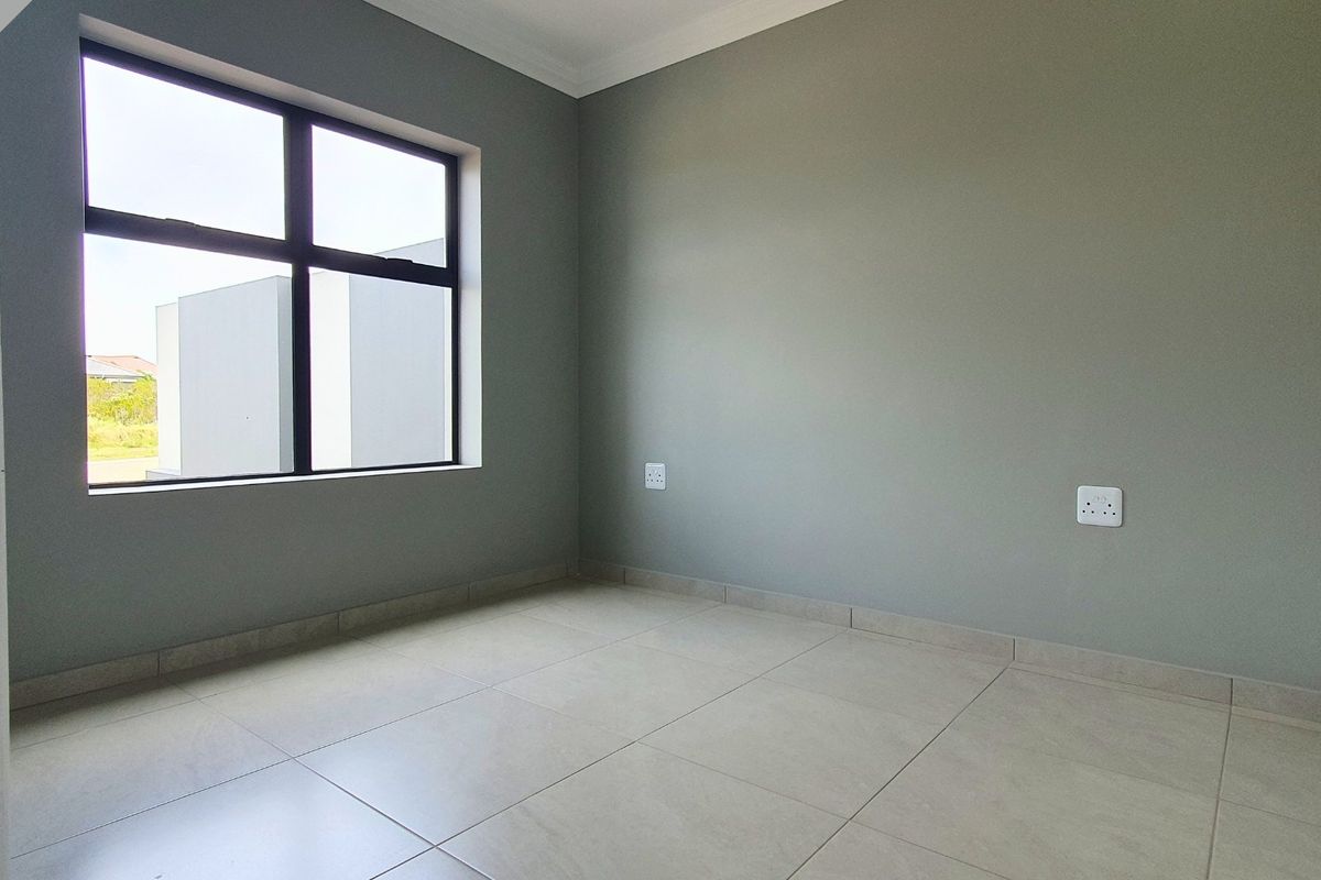 Paradise Coast Eco Estate – Serene Duet Living by the Coast - Photo 3