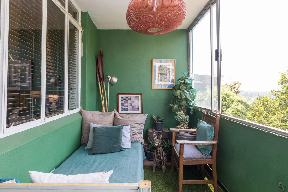 2 bed /1 bath apartment in Illovo- FURNITURE INCLUDED! - Photo 5