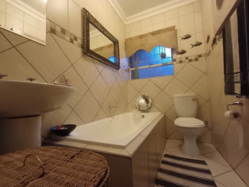 Modern 3-Bedroom Townhouse for Sale in Neserhof, Klerksdorp - Photo 10