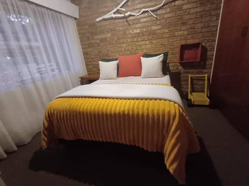 Modern 3-Bedroom Townhouse for Sale in Neserhof, Klerksdorp - Photo 9