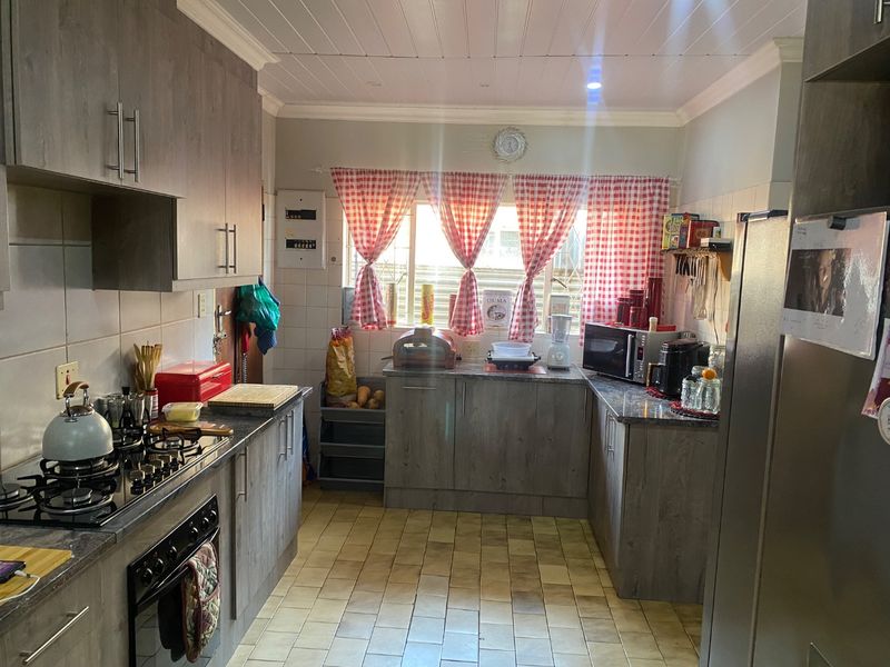 Complex with 5 units (3 bedrooms) for sale in Ferreira - Photo 4