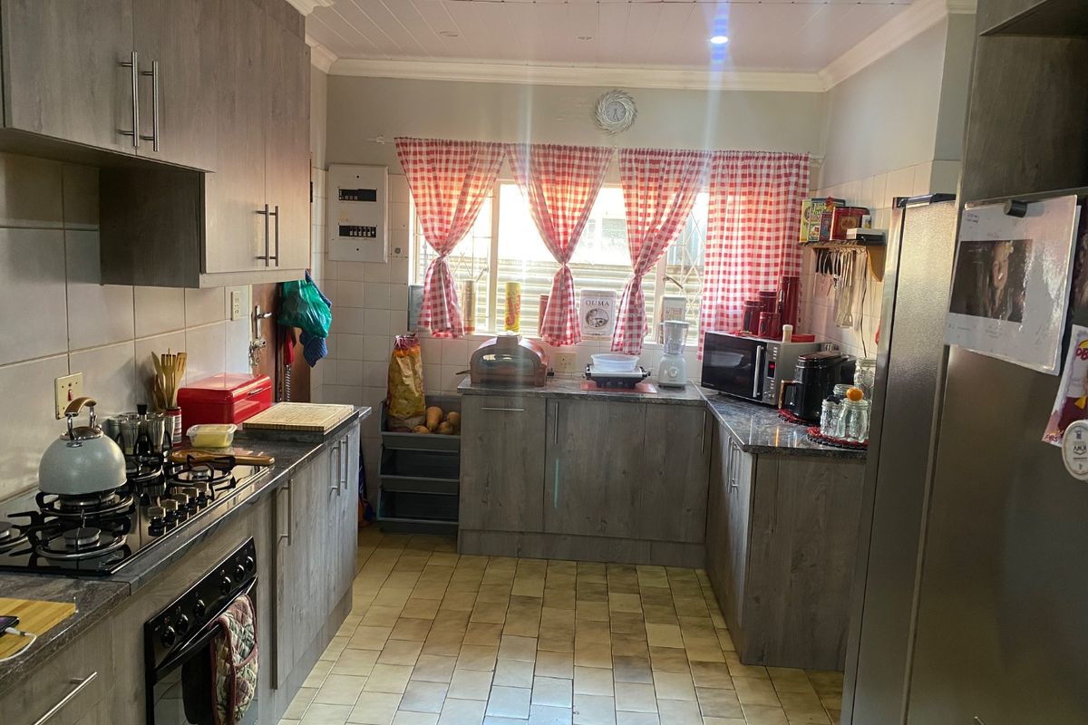 Complex with 5 units (3 bedrooms) for sale in Ferreira - Photo 3