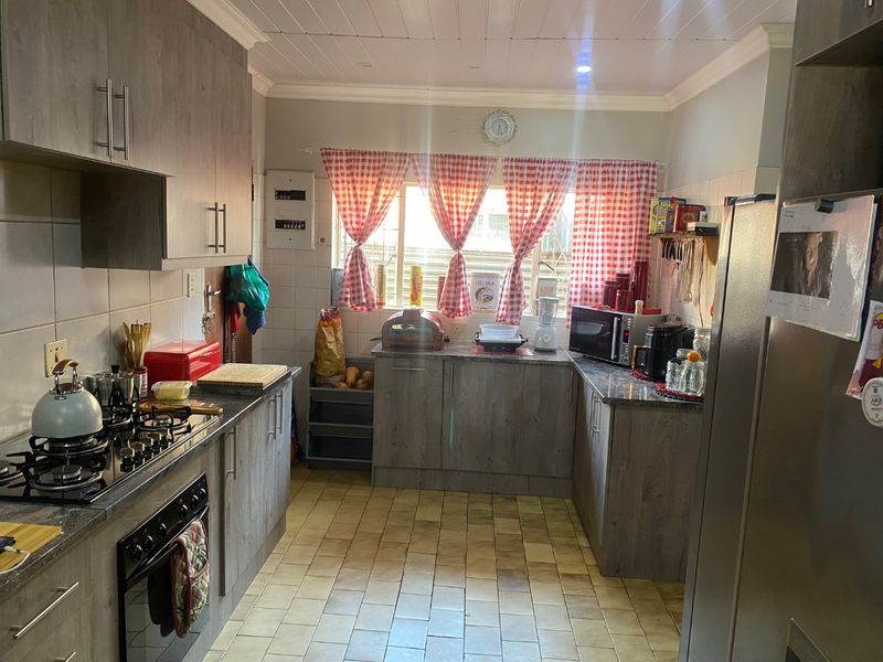 Complex with 5 units (3 bedrooms) for sale in Ferreira - Photo 3