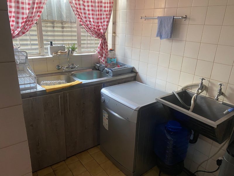 Complex with 5 units (3 bedrooms) for sale in Ferreira - Photo 5