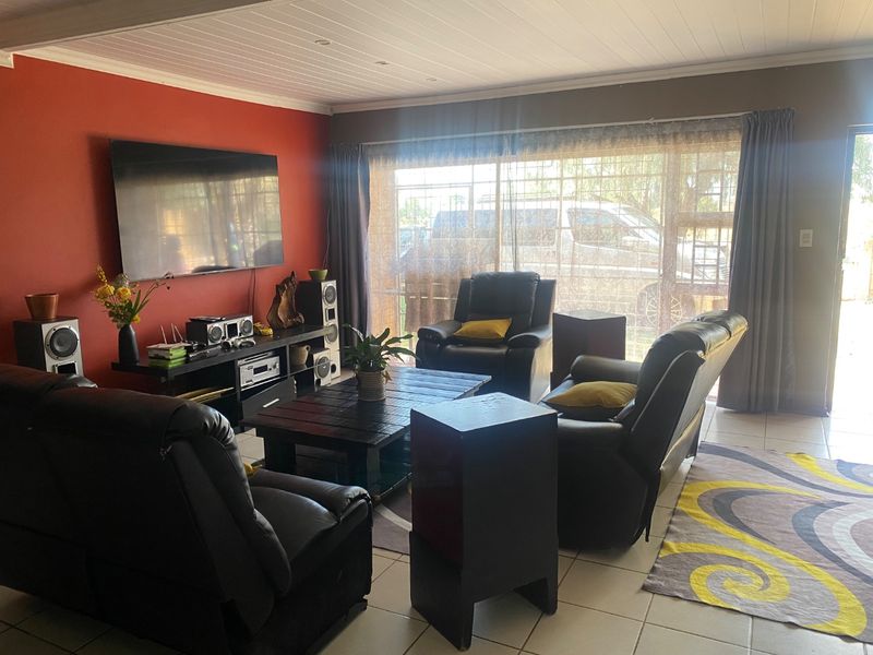 Complex with 5 units (3 bedrooms) for sale in Ferreira - Photo 10