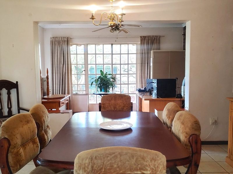 3 bedroom hidden gem in sought-after Hayfields - Photo 6