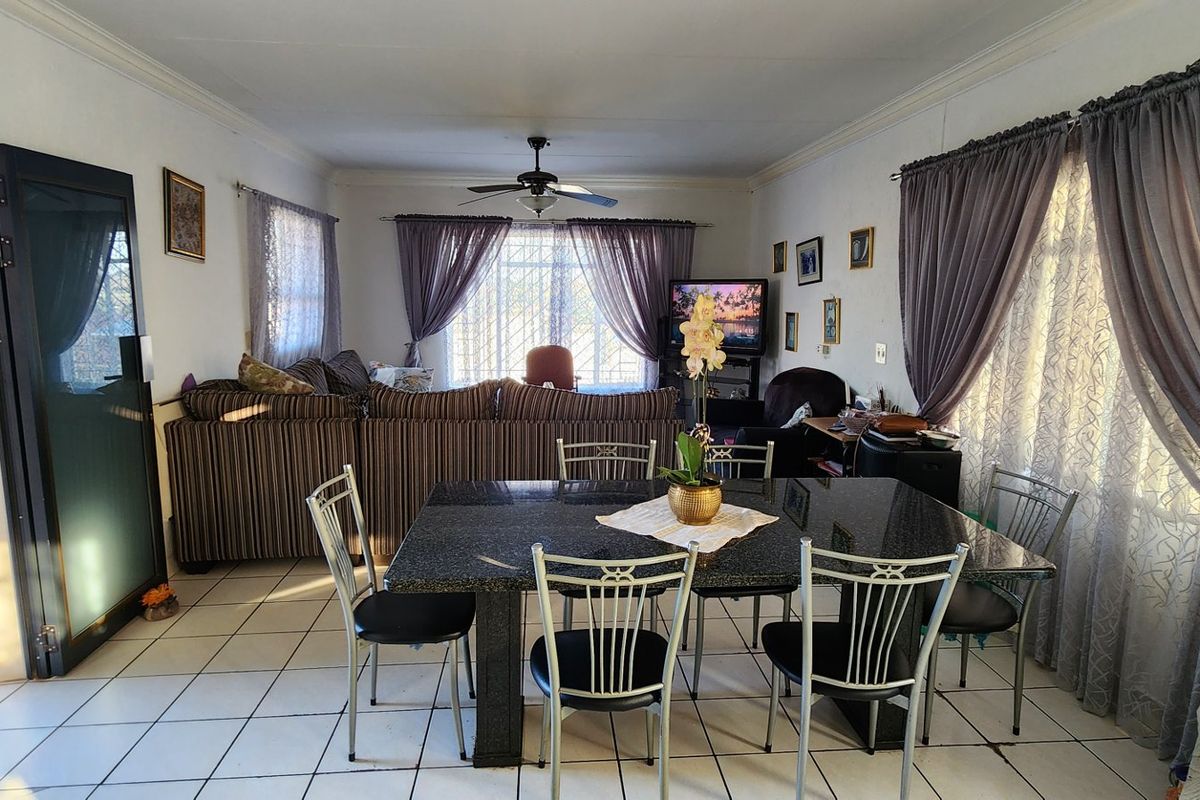 THE IDEAL INVESTMENT FOR THE RIGHT INVESTOR LAUDIUM CENTURION! - Photo 5