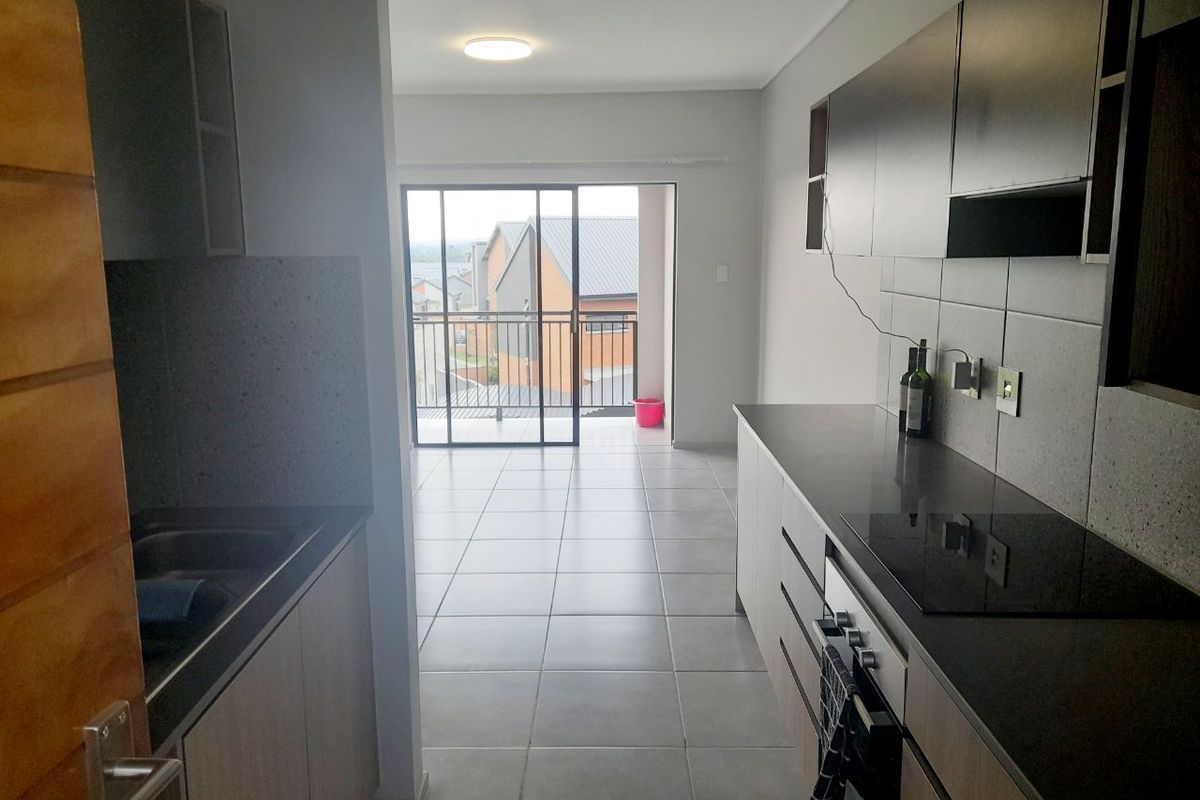 Stylish Apartment for sale in a Lifestyle Estate in Amberfield-City -  - Photo 3