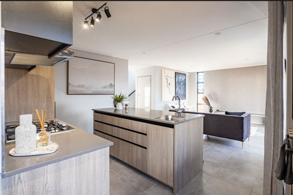 Double storey Houses for sale in Amberfield City -Buy direct from the Developer ALL COSTS INCLUDED 98% SOLD OUT - Photo 5