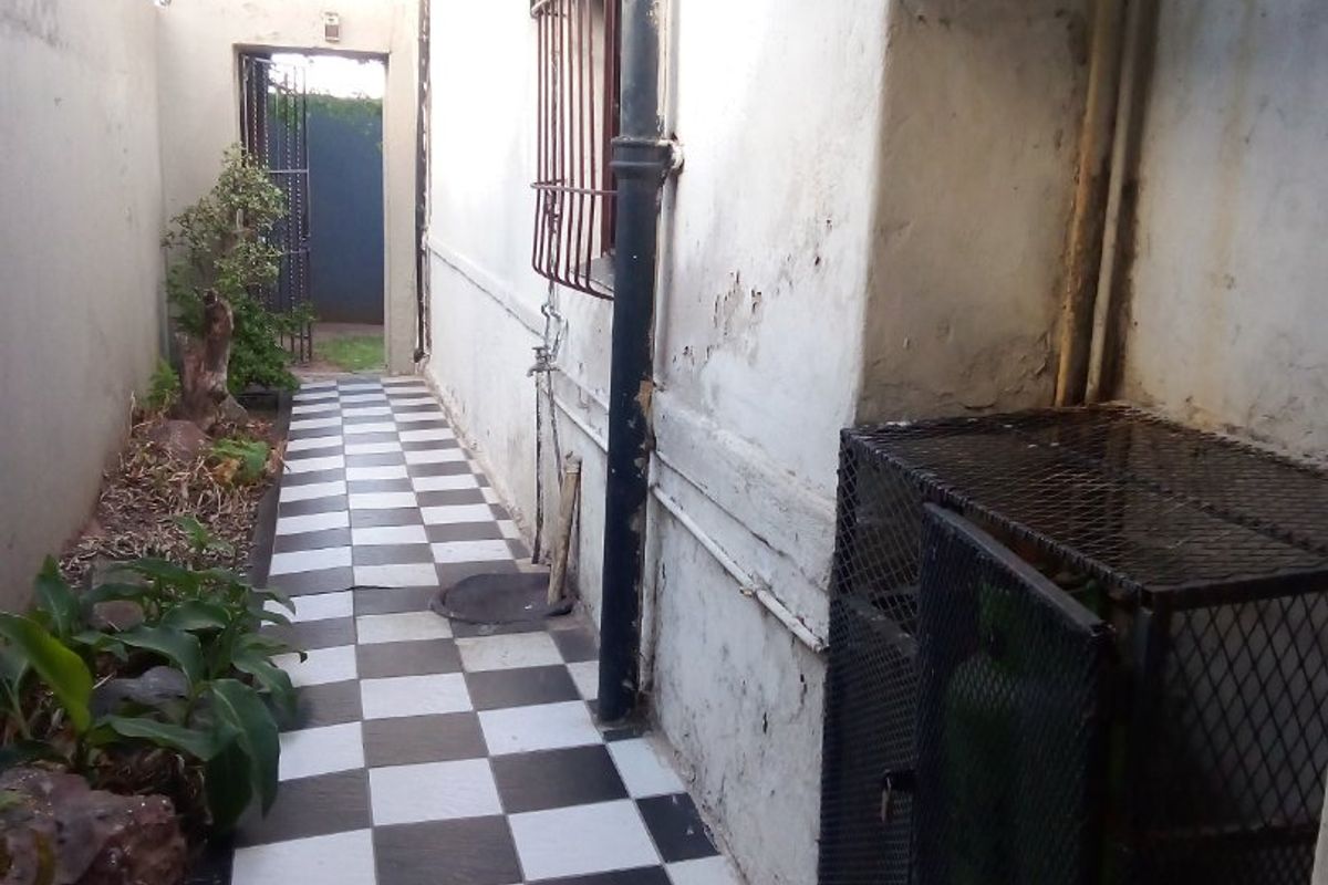 Student Accomodation with CoJ Consent - Photo 5