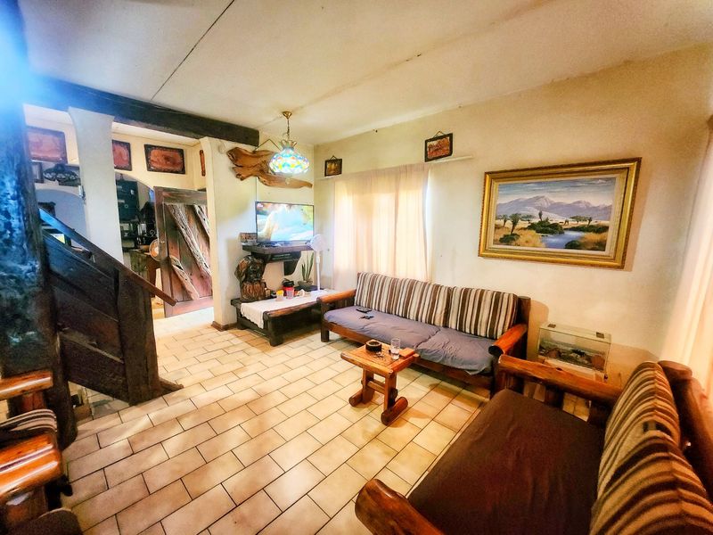 Experience Timeless Elegance and Modern Comfort in This Distinctive 4-Bedroom Home - Photo 4