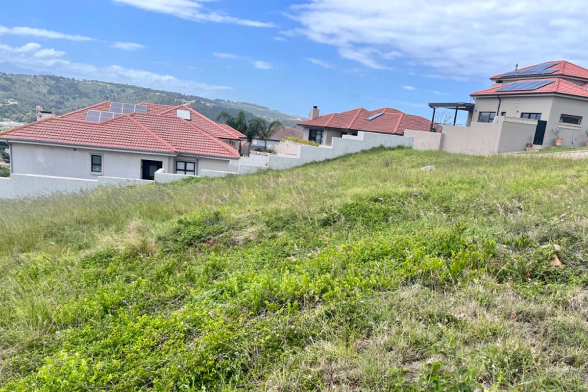 Stunning North Facing Vacant Land in Avonddans Security Estate. - Photo 4