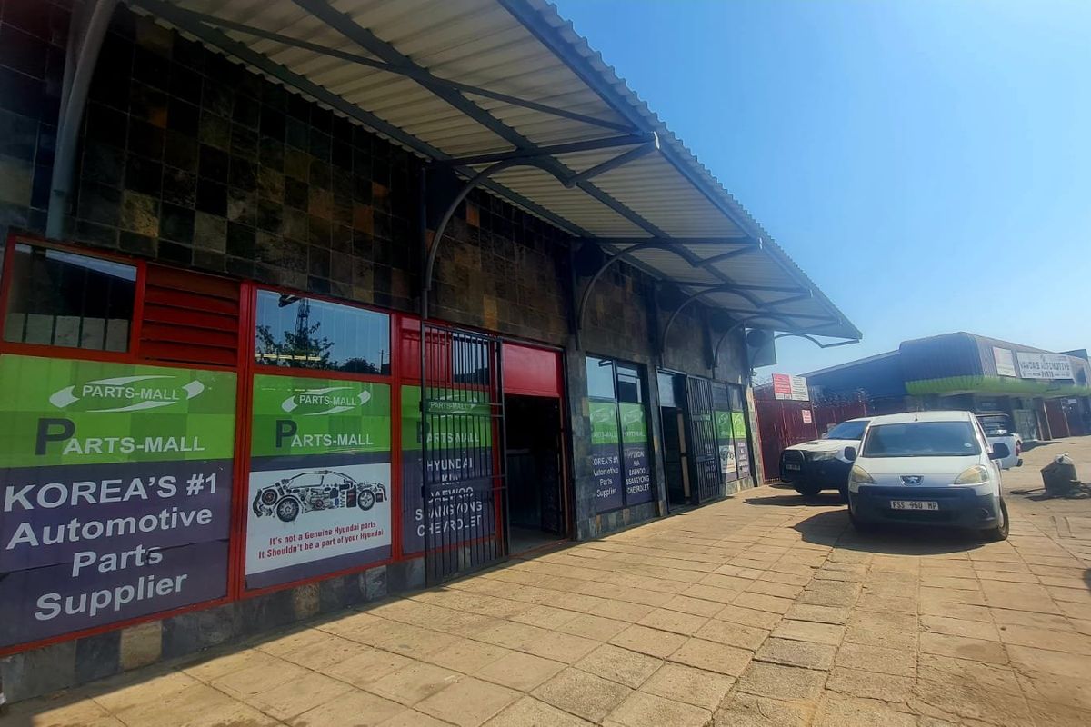 Commercial Building, Mixed Use, Retail, light Industrial and Office - Photo 4