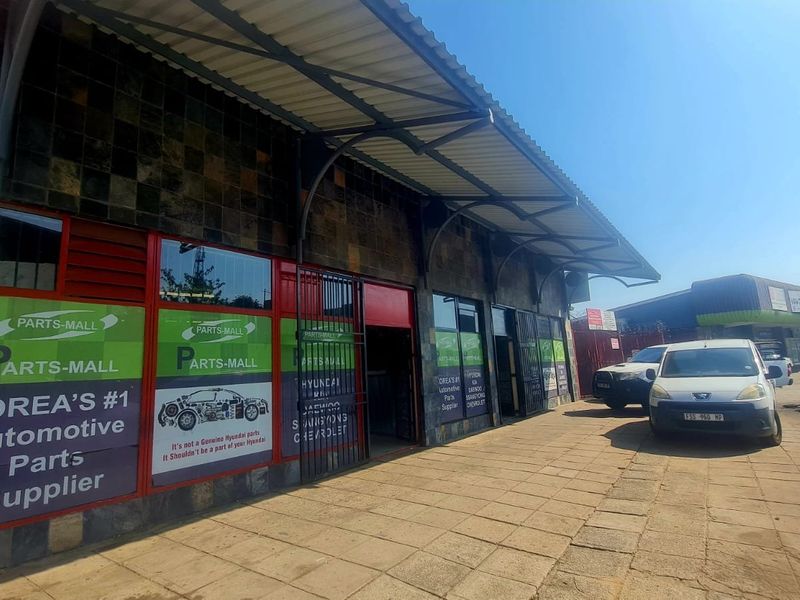 Commercial Building, Mixed Use, Retail, light Industrial and Office - Photo 4