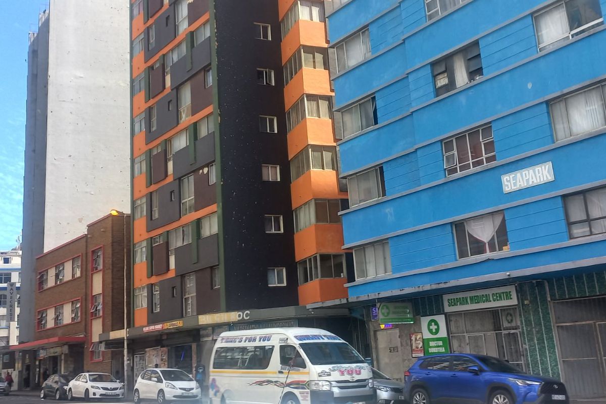 Investment property in South beach - Photo 5