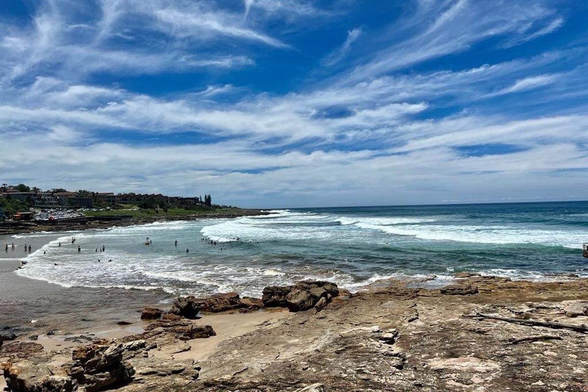 Beachfront Upmarket 3 Bedroom Apartment In Uvongo Beach  - Photo 3