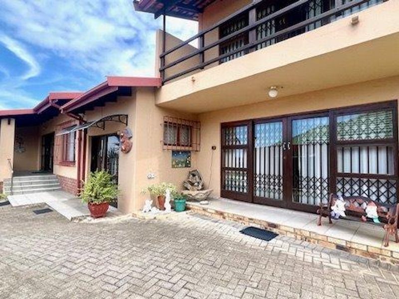 Prime Investment Opportunity In Manaba Beach - Photo 5