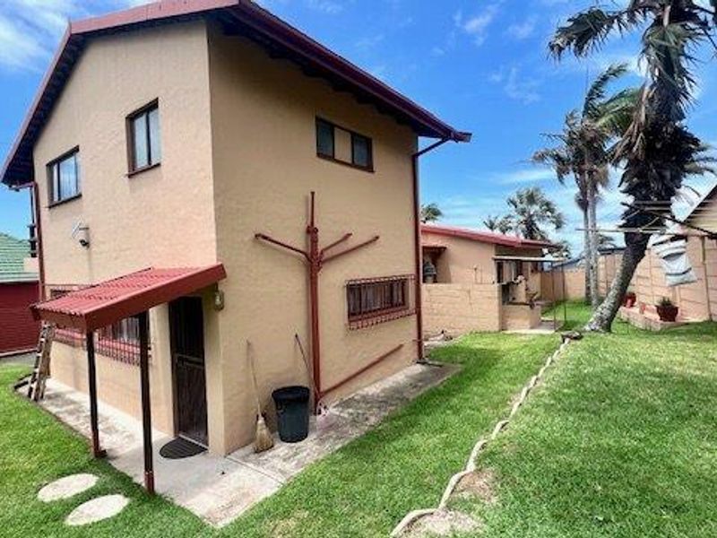 Prime Investment Opportunity In Manaba Beach - Photo 9