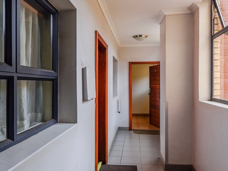 Calling all investors      - Photo 9