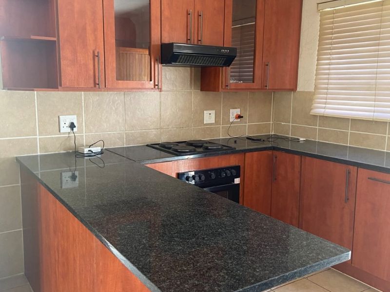 Beautiful townhouse in Arundo Estate - Photo 8