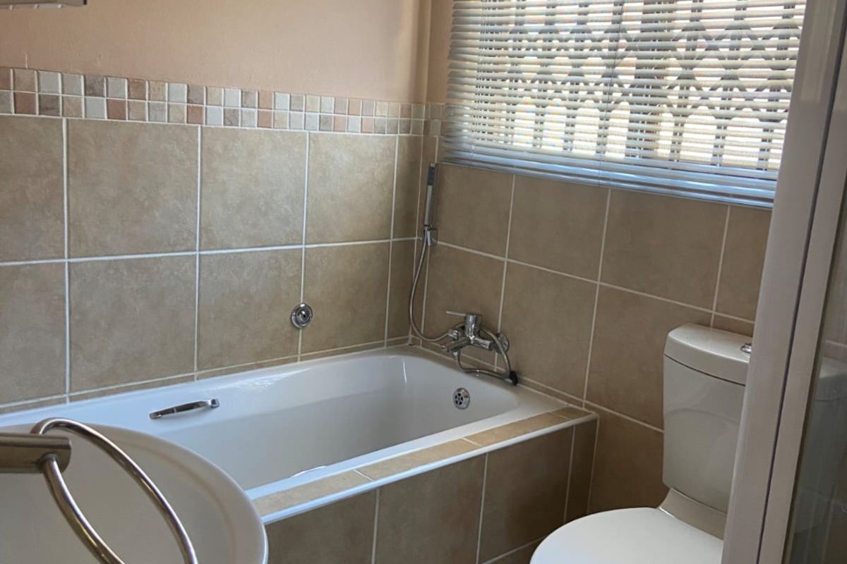 Beautiful townhouse in Arundo Estate - Photo 4