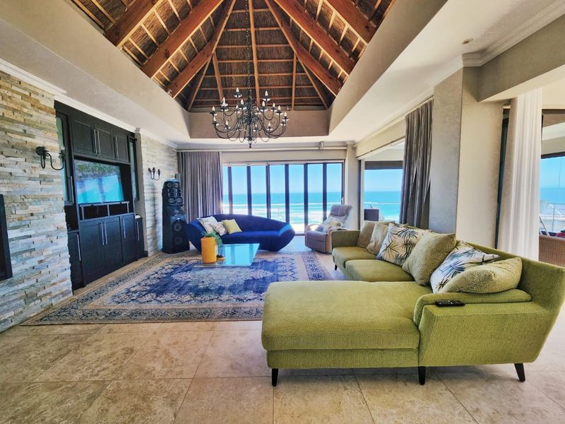 Luxurious multi level home in a gated estate with ocean views. - Photo 3