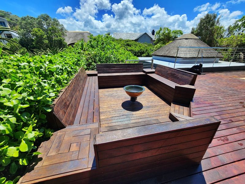 Luxurious multi level home in a gated estate with ocean views. - Photo 10