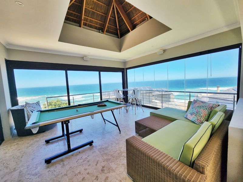 Luxurious multi level home in a gated estate with ocean views. - Photo 6
