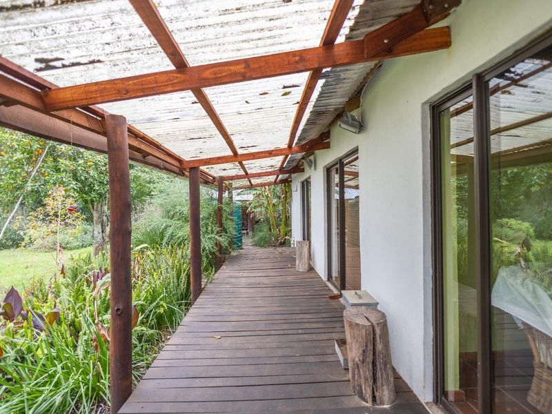 Income producing property in Harkerville - Photo 5