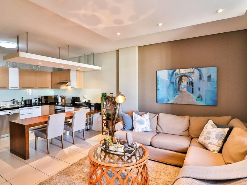 BEAUTIFUL 2 BEDROOM APARTMENT FOR SALE - Photo 2