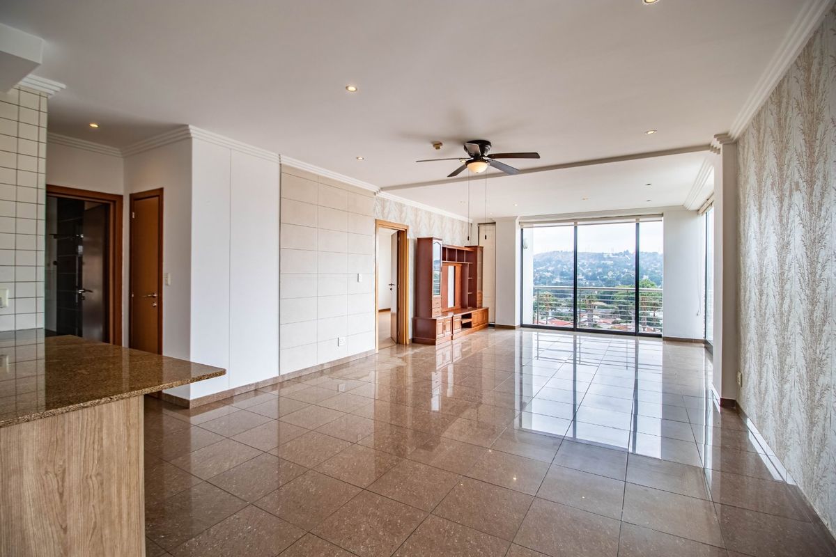 2 BEDROOM APARTMENT FOR SALE IN BEDFORD - Photo 2