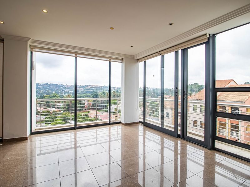 2 BEDROOM APARTMENT FOR SALE IN BEDFORD - Photo 1