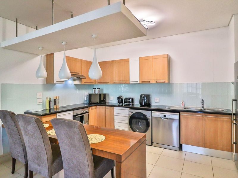 2 Bedroom Apartment For Sale in Bedford Centre - Photo 6