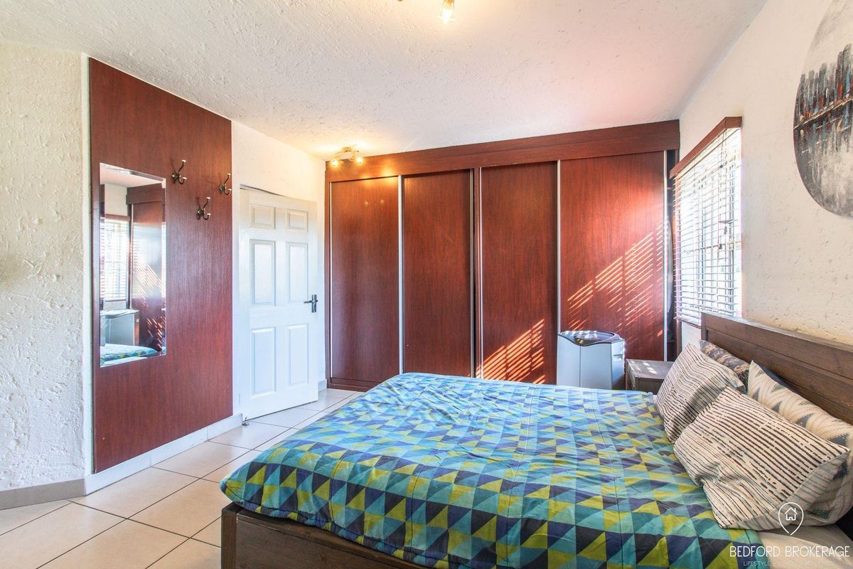 3 BEDROOM GARDEN TOWNHOUSE FOR SALE IN BEDFORDVIEW - Photo 4
