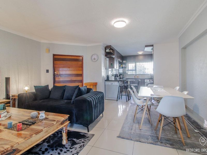 3 BEDROOM GARDEN TOWNHOUSE FOR SALE IN BEDFORDVIEW - Photo 9