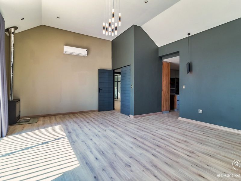 6 BEDROOM HOME FOR SALE AT THE NEIGHBOURHOOD - Photo 9