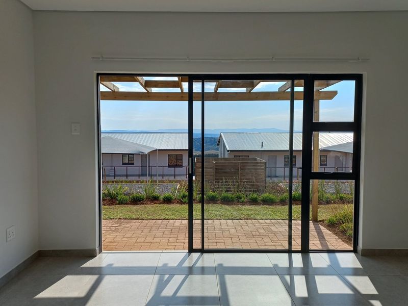 Modern. Neat. Popular. Cheap. Great for Investors. - Photo 2