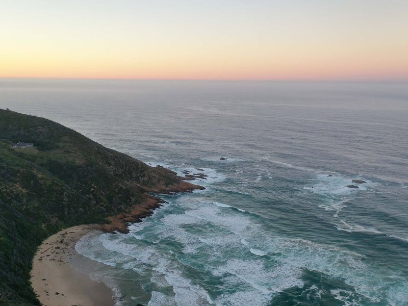 Exclusive Clifftop Haven in Southern Right Estate, Brenton-on-Sea - Photo 4